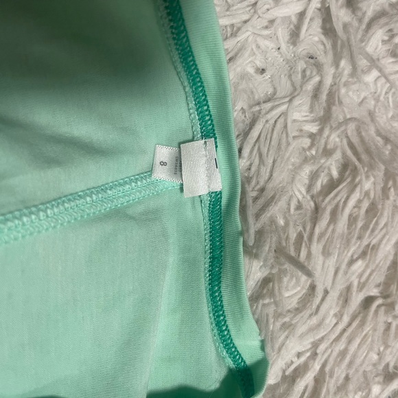 Lululemon" Run Around Tee Heathered -Green Mint - Picture 13 of 13